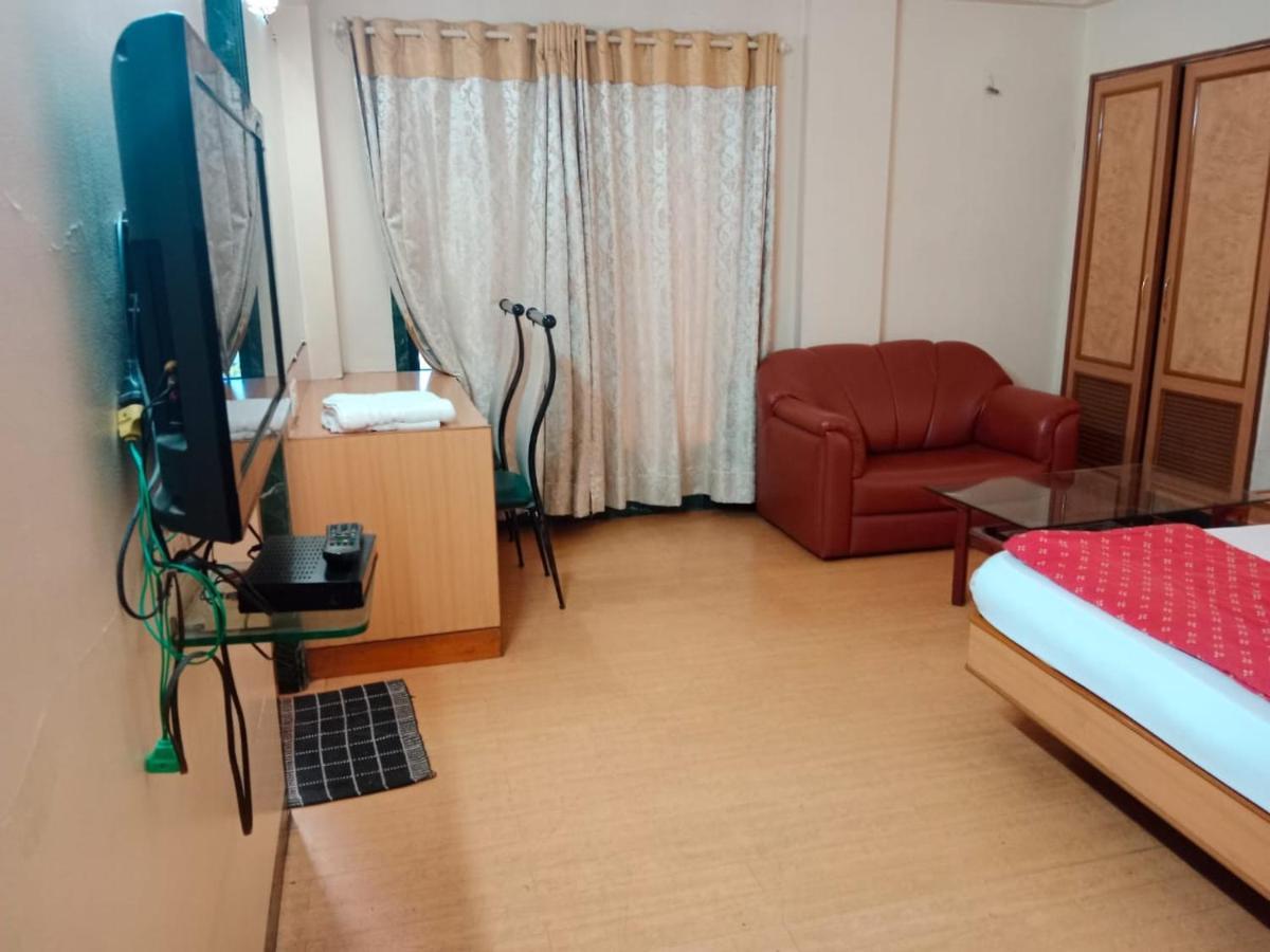Pooja International Nashik酒店 外观 照片